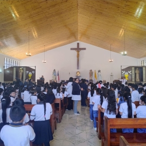 Celebramos el Jueves Santo con distintas actividades para los/as estudiantes y funcionarios/as